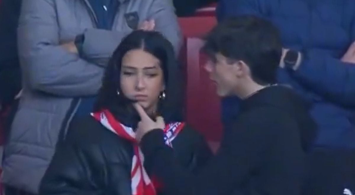 Djevojka mu pokazala lekciju pred cijelim stadionom: Reakcija mladog navijača je bila posebna