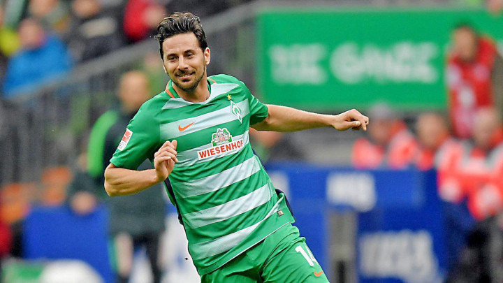 Claudio Pizarro u oktobru ima 41 godinu, a Werder saopštio da igra i naredne sezone