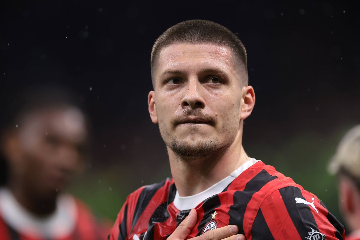 Pos'o je dobar, a para laka: Luka Jović stavlja potpis na nestvaran ugovor!