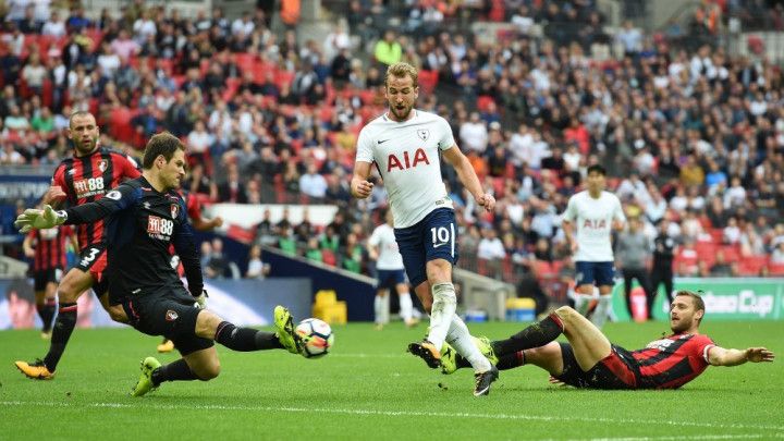 Begović dva puta vadio loptu iz mreže, ali odbranio penal u nadoknadi za bod u Londonu