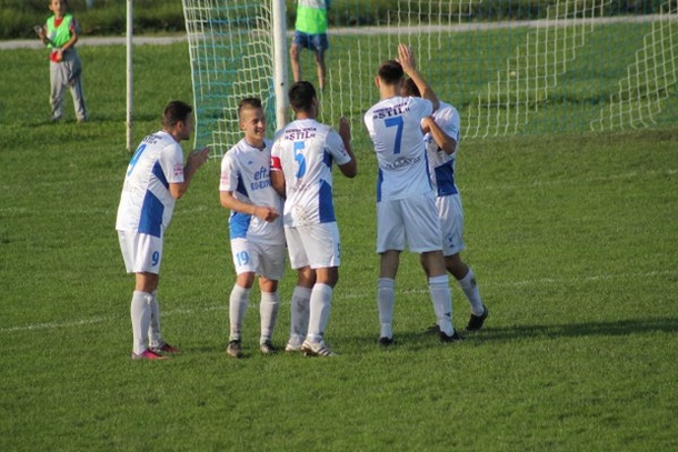FK Vitez deklasirao Bratstvo u zaostalom meču