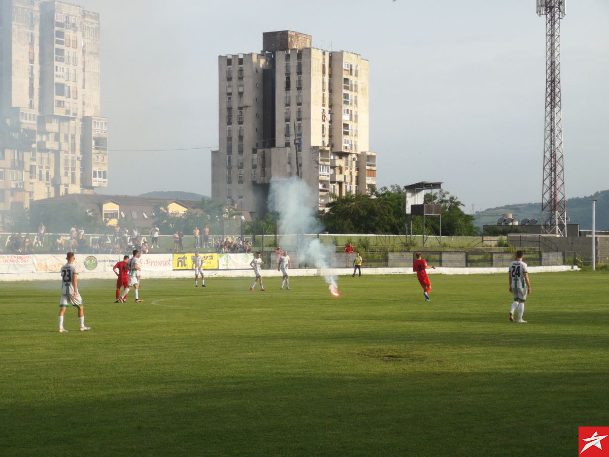 Bosni iz Visokog derbi u Kaknju, Baton stradao u Goraždu Bosni iz Visokog derbi u Kaknju, Baton stradao u Goraždu