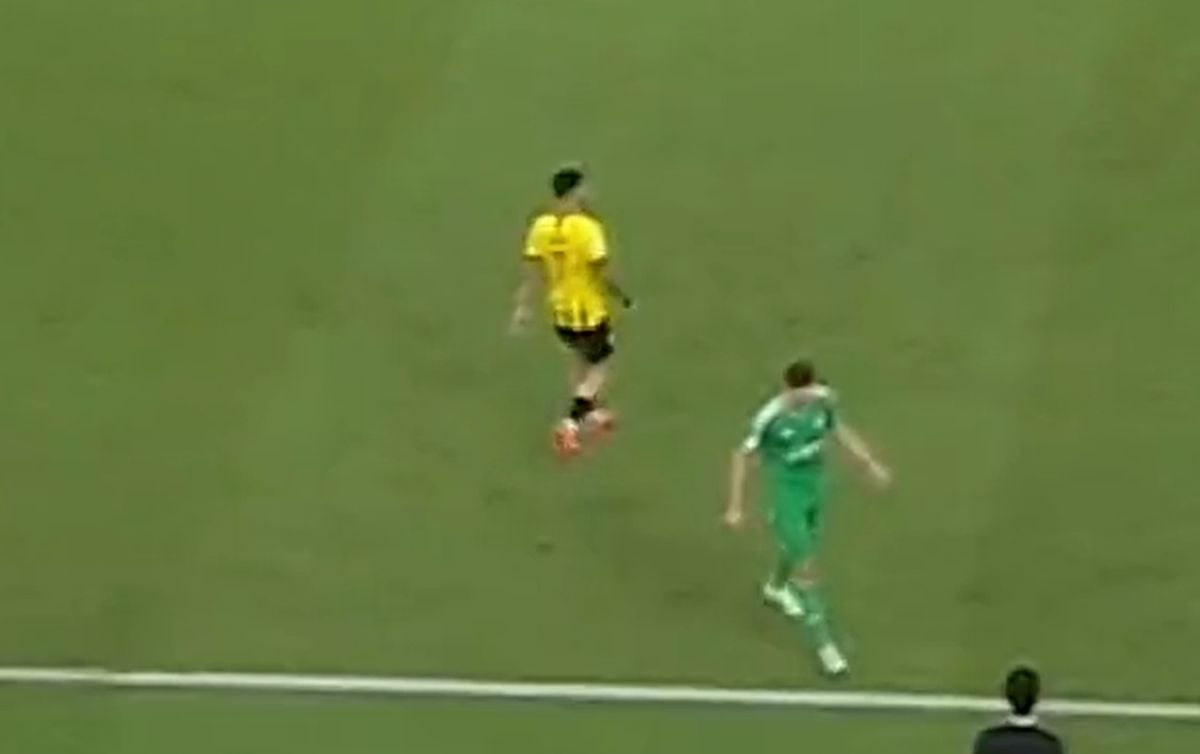 Iznervirana zvijezda samo je odšetala s terena, arapski fudbal ovo poniženje neće zaboraviti!