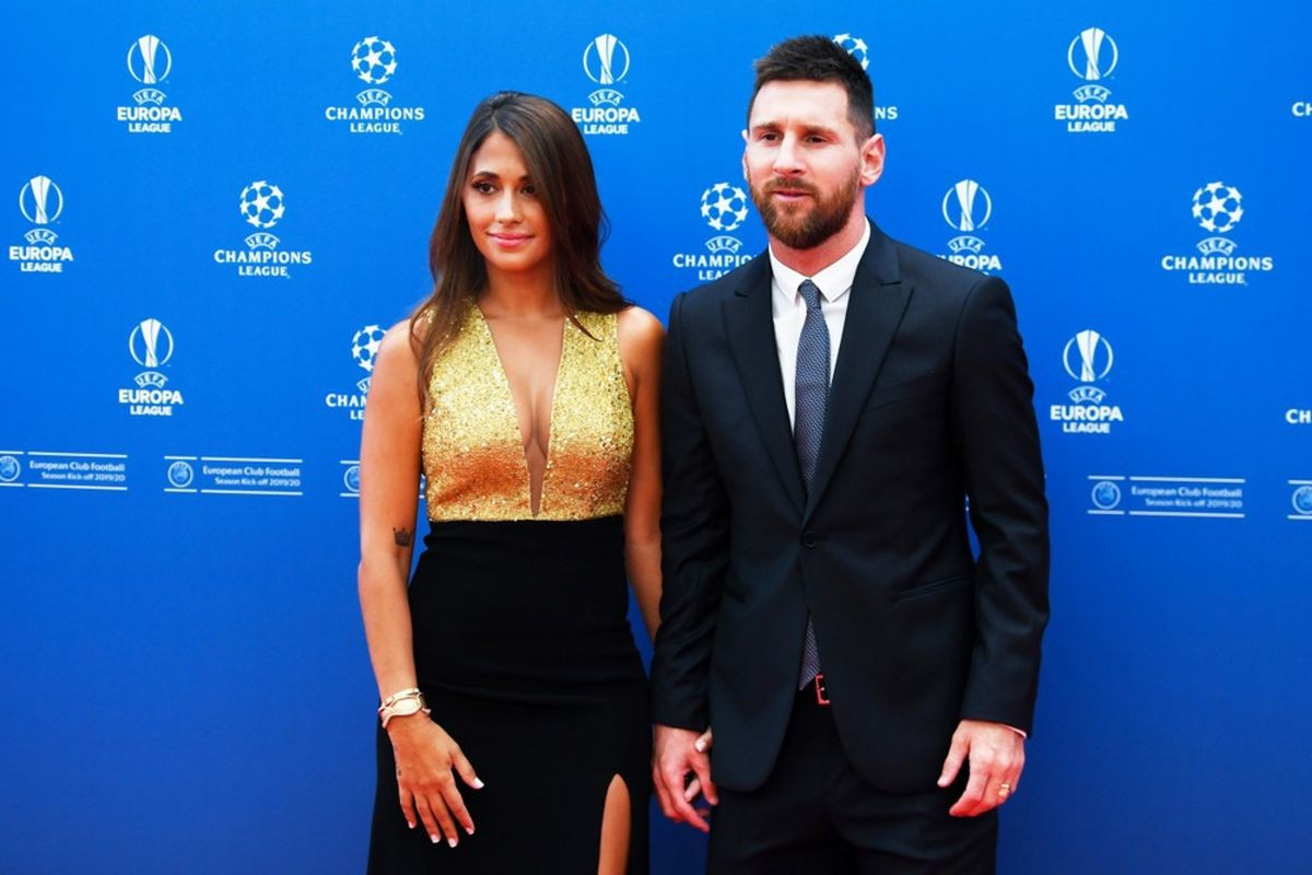 Javno je prozvala Messijevu suprugu: "Ljubomorna je, proganja me već pet godina" Javno je prozvala Messijevu suprugu: "Ljubomorna je, proganja me već pet godina"