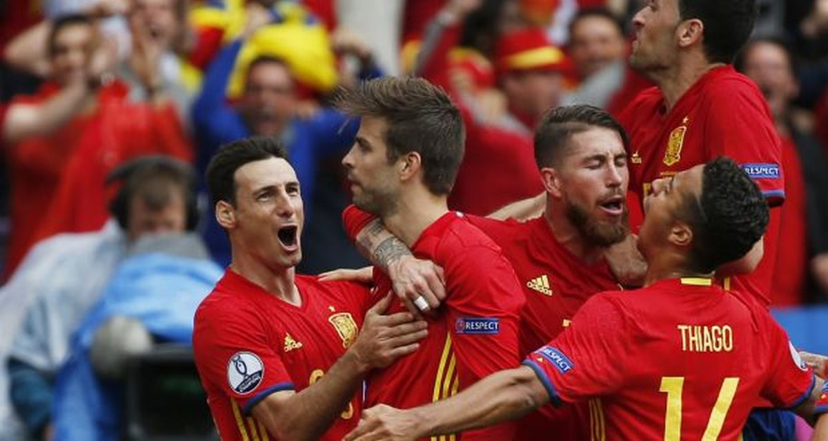 Pique: Imao sam telefonski razgovor s Perezom, ali ne mogu otkriti o čemu smo razgovarali