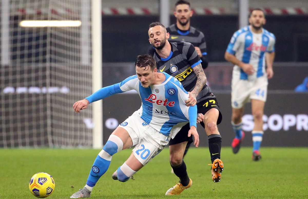 Inter srušio Napoli na Meazzi, Milan jedva do boda u Genovi