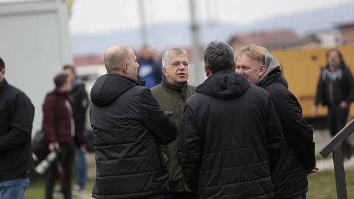 Izbjegava li Begić sastanak sa Prosinečkim?