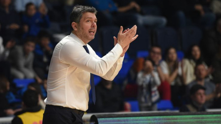 Petar Mijović ostaje na klupi Budućnosti