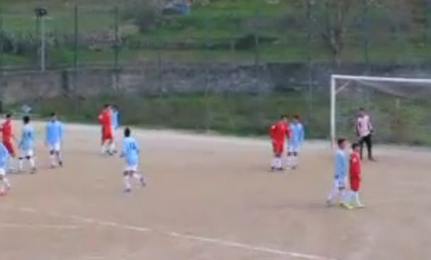 Sedmogodišnjak zabio golčinu petom