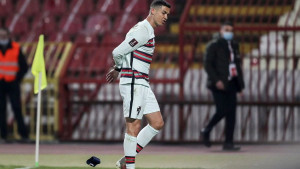 Gdje je završila kapitenska traka ljutitog Ronalda u Beogradu?