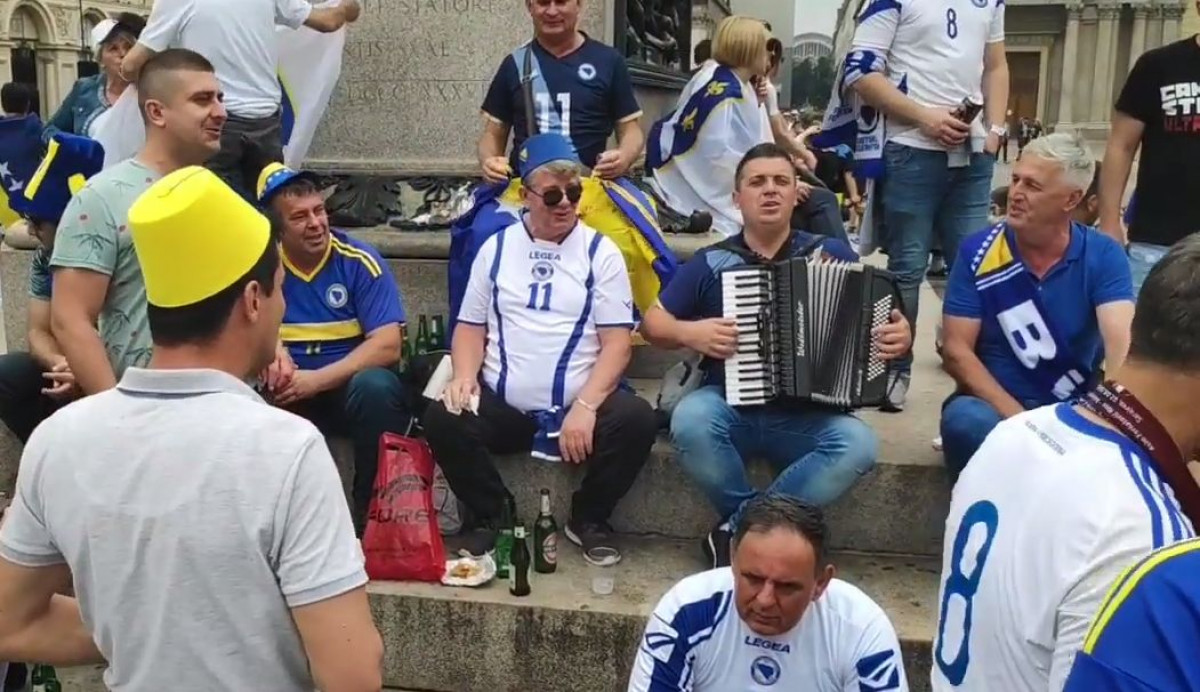 Harmonika, bakšiš i sevdalinka: Centar Torina je u znaku Bosne i Hercegovine