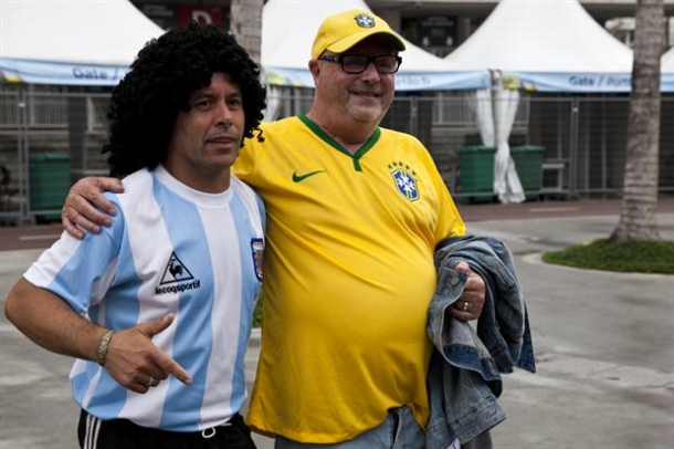 Diego Armando Maradona &quot;ukazao&quot; se ispred Maracane