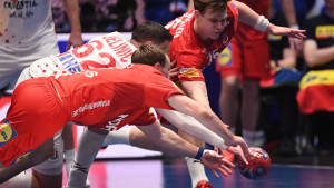 "Ležim na podu u WC-u, ne jedem ništa cijeli dan, živim na Coli i mlijeku s kakaom, a onda..."
