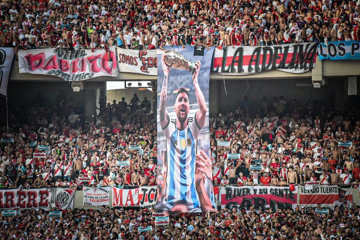 Najveći stadion u Argentini se naklonio Messiju kao niko prije: Konačno je postao "besmrtan"