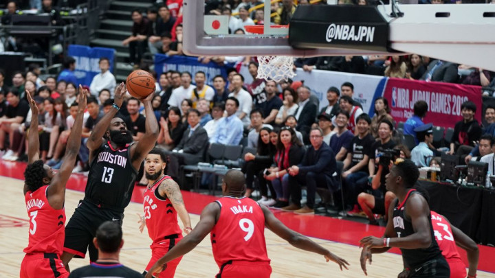 Harden i Westbrook uništili Sunse, Džanan Musa s klupe odgledao trijumf Netsa