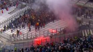 Neredi na tribinama: Navijači izazvali prekid na Velodromeu