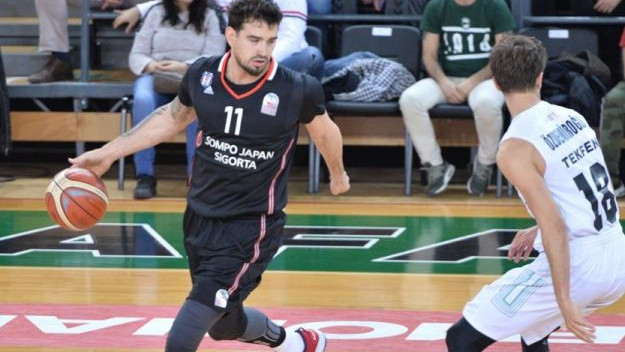 Joe Alexander Besiktas tužio Besiktas i svoj bivši klub dao na arbitražu BAT-u