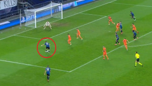 Stadion na kojem obožava igrati: Kolašinac pokazao šta sve zna u ofanzivi, Atalanta nezaustavljiva