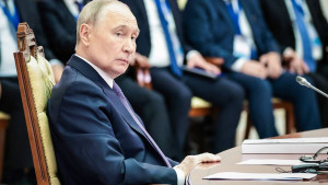 Vladimir Putin krenuo u konačni obračun s velikim šampionom - Strani je agent i terorista!