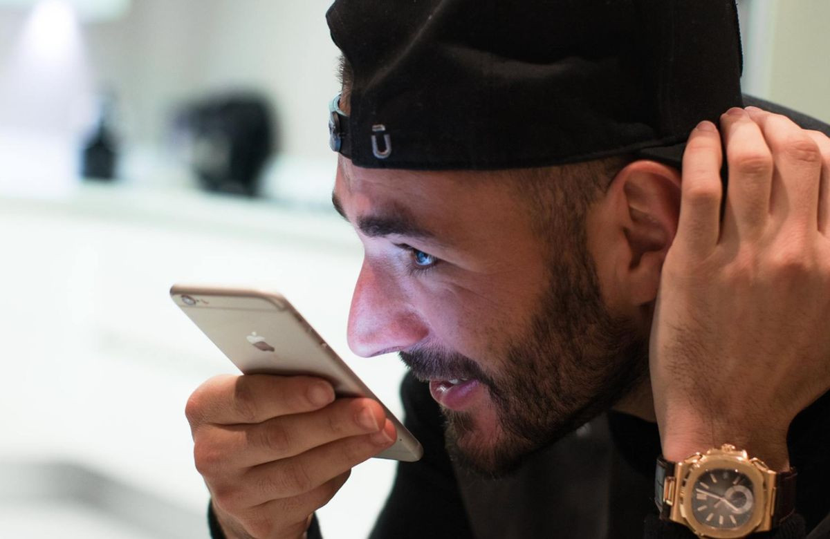 Benzema uskače u pomoć Realu, nazvao Pereza i ponudio mu spasioca: "Potpiši ga, nećeš se pokajati" Benzema uskače u pomoć Realu, nazvao Pereza i ponudio mu spasioca: "Potpiši ga, nećeš se pokajati"