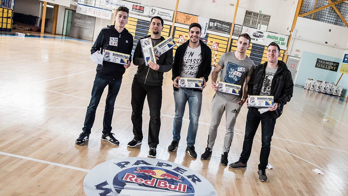 Red Bull Paper Wings održan u Mostaru