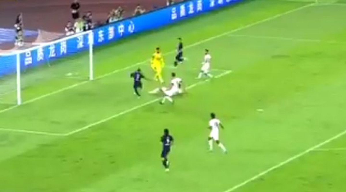 Fantastična akcija PSG-a i gol Mbappea za 1:1
