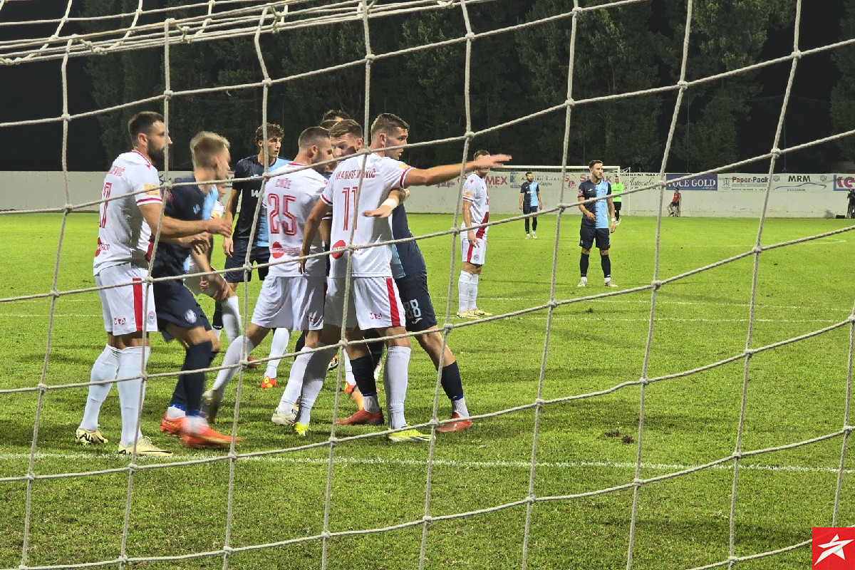 Zrinjski će ga teško zadržati: Četiri kluba s velikom reputacijom kreću po golgetera Mostaraca Zrinjski će ga teško zadržati: Četiri kluba s velikom reputacijom kreću po golgetera Mostaraca