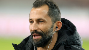 Salihamidžiću zazvonio telefon: Saopšteno mu je koliko para da spremi za transfer koji silno želi