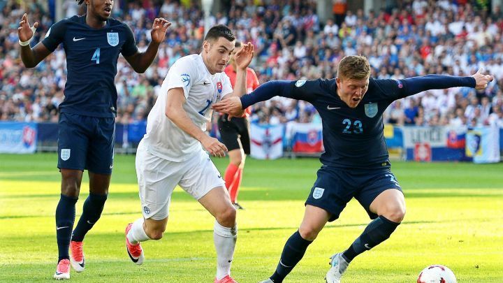 Ispunjenje svih snova: Dobio poziv u reprezentaciju, pa pravi veliki transfer