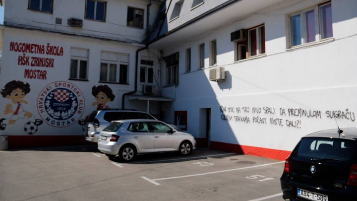 Navijači Zrinjskog razočarani uputili poruku: "Zar ste na taj nivo spali..."