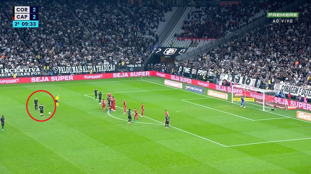 Na semaforu je bilo 2:2, a onda je Memphis Depay zabio gol karijere i oduševio cijeli Brazil!