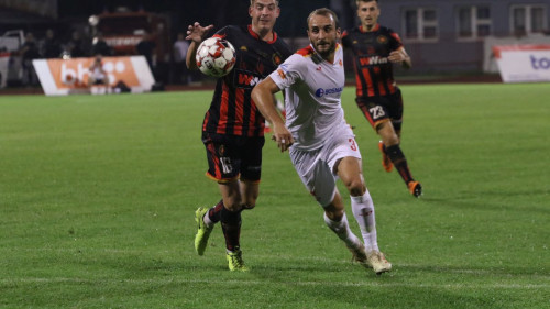 Kosta Manev pred potpisom za novi klub