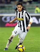 Zvanično: Caceres u Juventusu