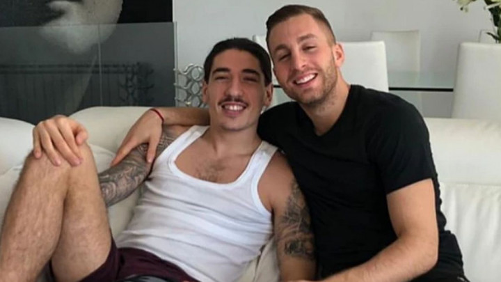 Bellerin objavio fotografiju nakon operacije: Nije ni čudo što neće igrati skoro devet mjeseci...