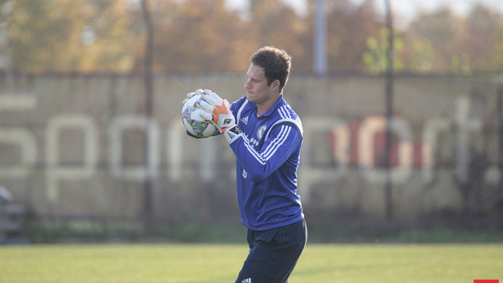 Asmir Begović napušta Bournemouth, klub šalje ponudu za golmana Rome!