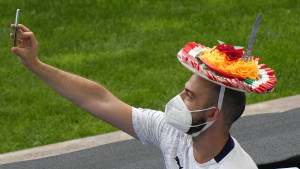 Čudesne scene sa tribina Olimpica