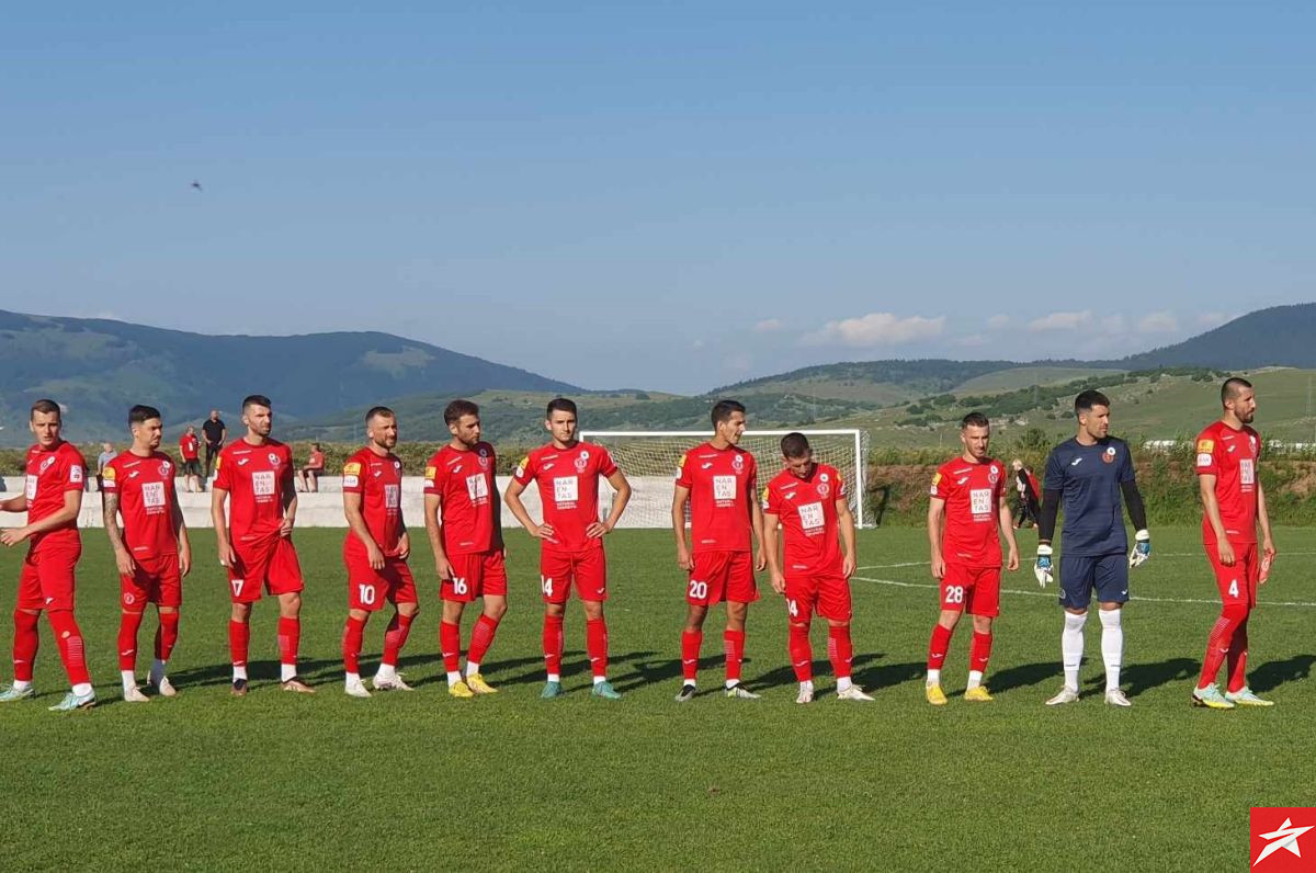 Fudbaleri Veleža ne zaboravljaju Srebrenicu: Detalj prije utakmice izazvao je velike emocije Fudbaleri Veleža ne zaboravljaju Srebrenicu: Detalj prije utakmice izazvao je velike emocije