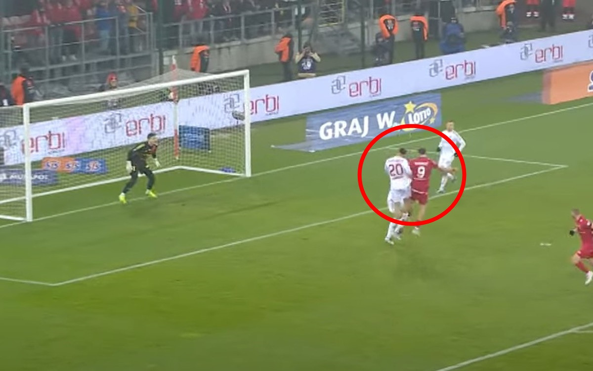 Fantastičan skok i trzaj glavom - Imad Rondić postigao novi gol u Ekstraklasi Fantastičan skok i trzaj glavom - Imad Rondić postigao novi gol u Ekstraklasi