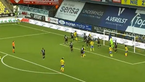 U Dortmundu briljirao, a onda nestao sa scene: Zabio gol direktno iz kornera i pokazao da je živ!