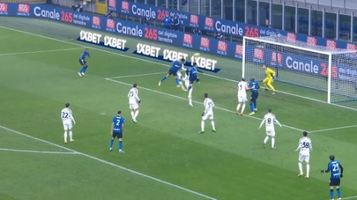 Vidal poljubio grb Juventusa, pa im zabio gol