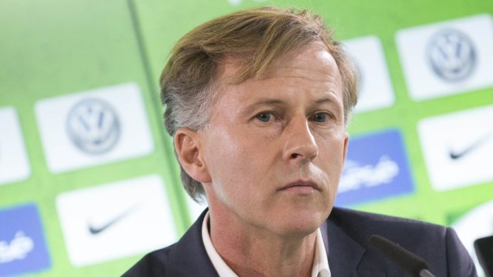 Wolfsburg uručio otkaz treneru Jonkeru