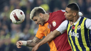 Galatasaray riga vatru: Mauro Icardi završio kao famozni turski sudija Halil Meler!
