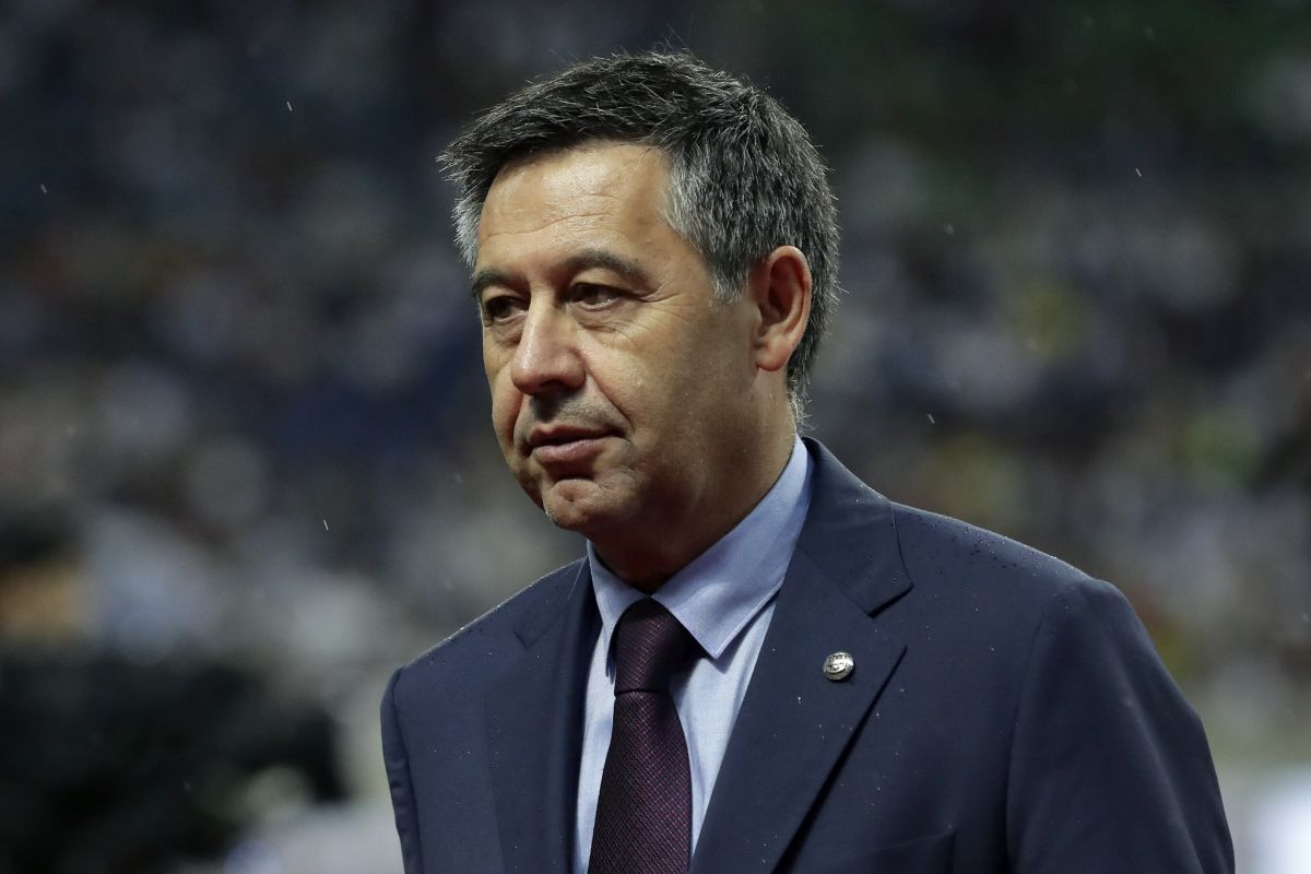 Očajni Bartomeu ponovo kontaktirao Xavija s nevjerovatnom ponudom, a dobio šokantan odgovor Očajni Bartomeu ponovo kontaktirao Xavija s nevjerovatnom ponudom, a dobio šokantan odgovor