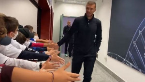 Dječaci s oduševljenjem pozdravljali igrače Intera, a onda se na vratima pojavio Edin Džeko