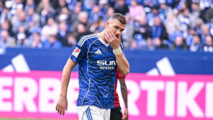 Suspendovan Edin Džeko!