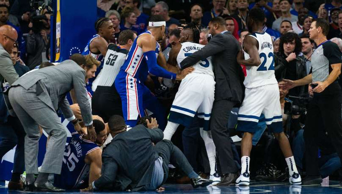 Fajt nije dozvoljen na NBA parketima: Embiid i Towns saznali kazne