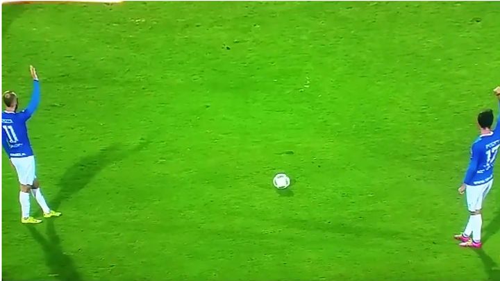 Smješniji slobodan udarac teško da ste mogli vidjeti