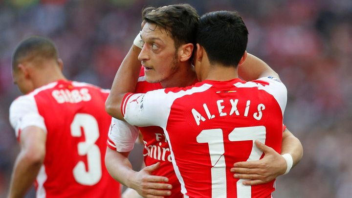 Arsenal u gradski derbi ulazi jači za Ozila i Sancheza?