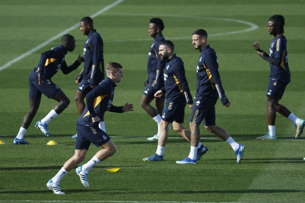 Real na iglama dočekuje 2024. godinu: Nije Modrić problem, sada ih "zavlači" još jedna zvijezda Real na iglama dočekuje 2024. godinu: Nije Modrić problem, sada ih "zavlači" još jedna zvijezda