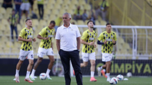 Razgovor s Mourinhom, pa neočekivan poziv kluba: Sezona u punom jeku, a s njim raskinut ugovor